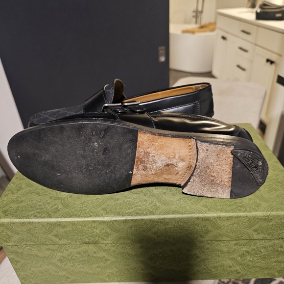 Gucci -Authentic - Picture 3 of 4